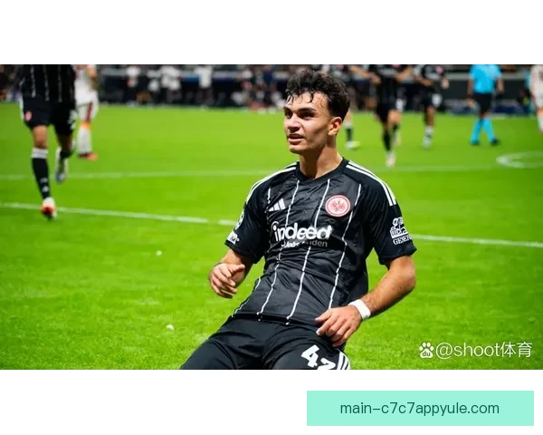 法兰克福新星冬窗或意外离队传